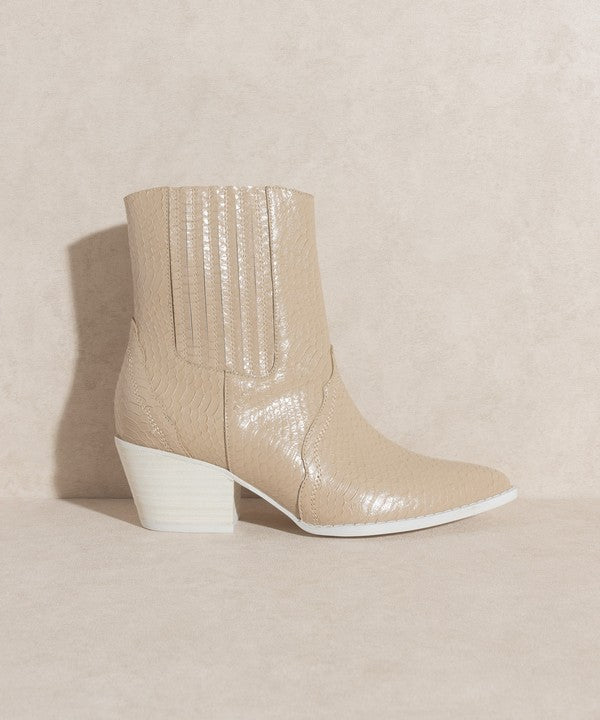 Dolly's Western Bootie