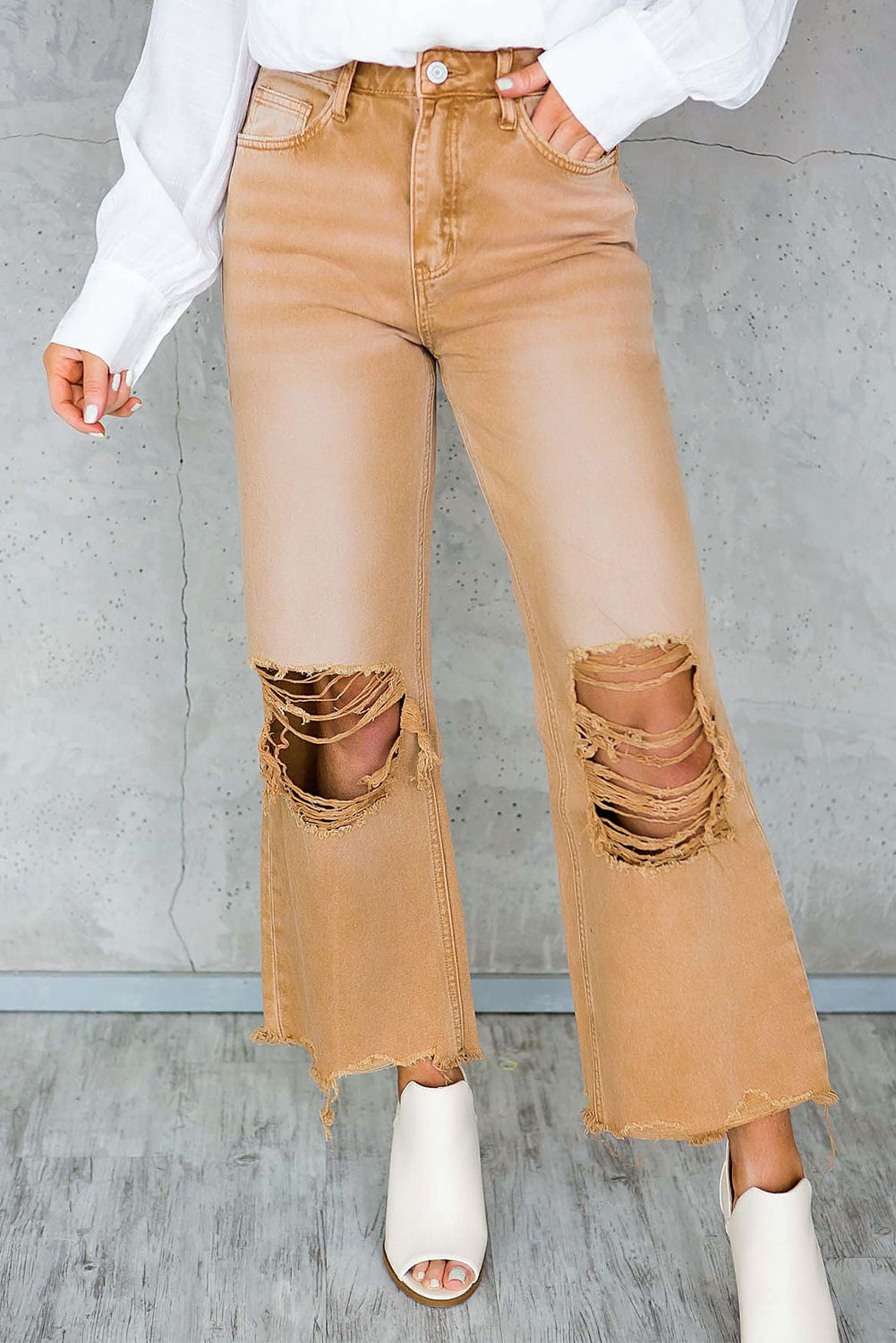 Distressed Cropped Jeans